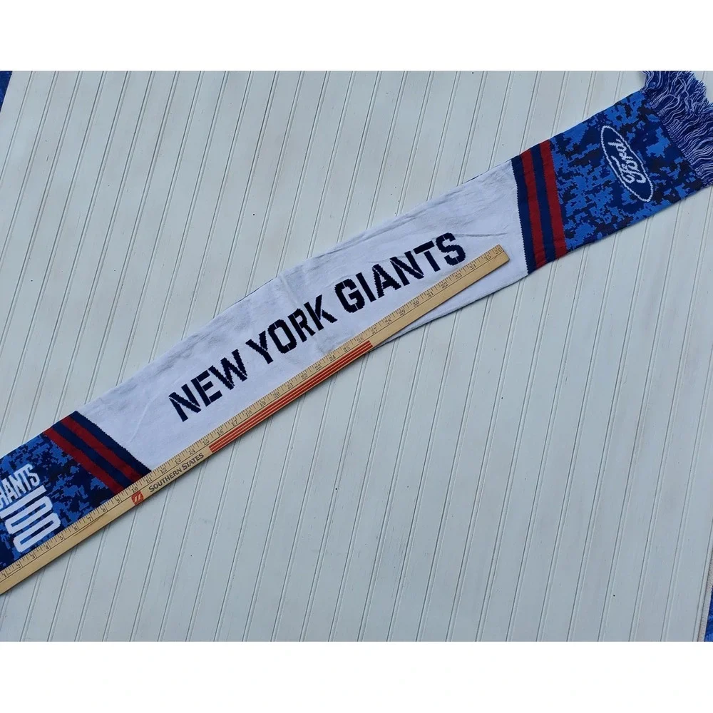 New York Giants NFL Reversible Knit Scarf Blue White Digital Camo Ford 4 Foot